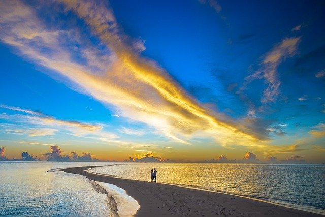 Sunset Couple Cloud Island Beach  - AsadPhotography / Pixabay